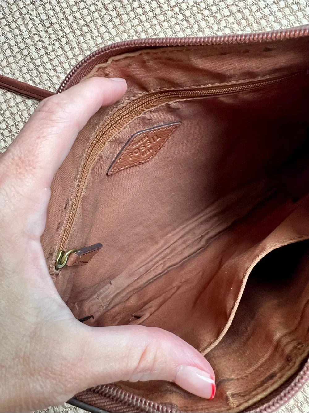 🦕Fossil Brown Pebbled Leather Shoulder Bag Purse Zip Top Minimalist Classic